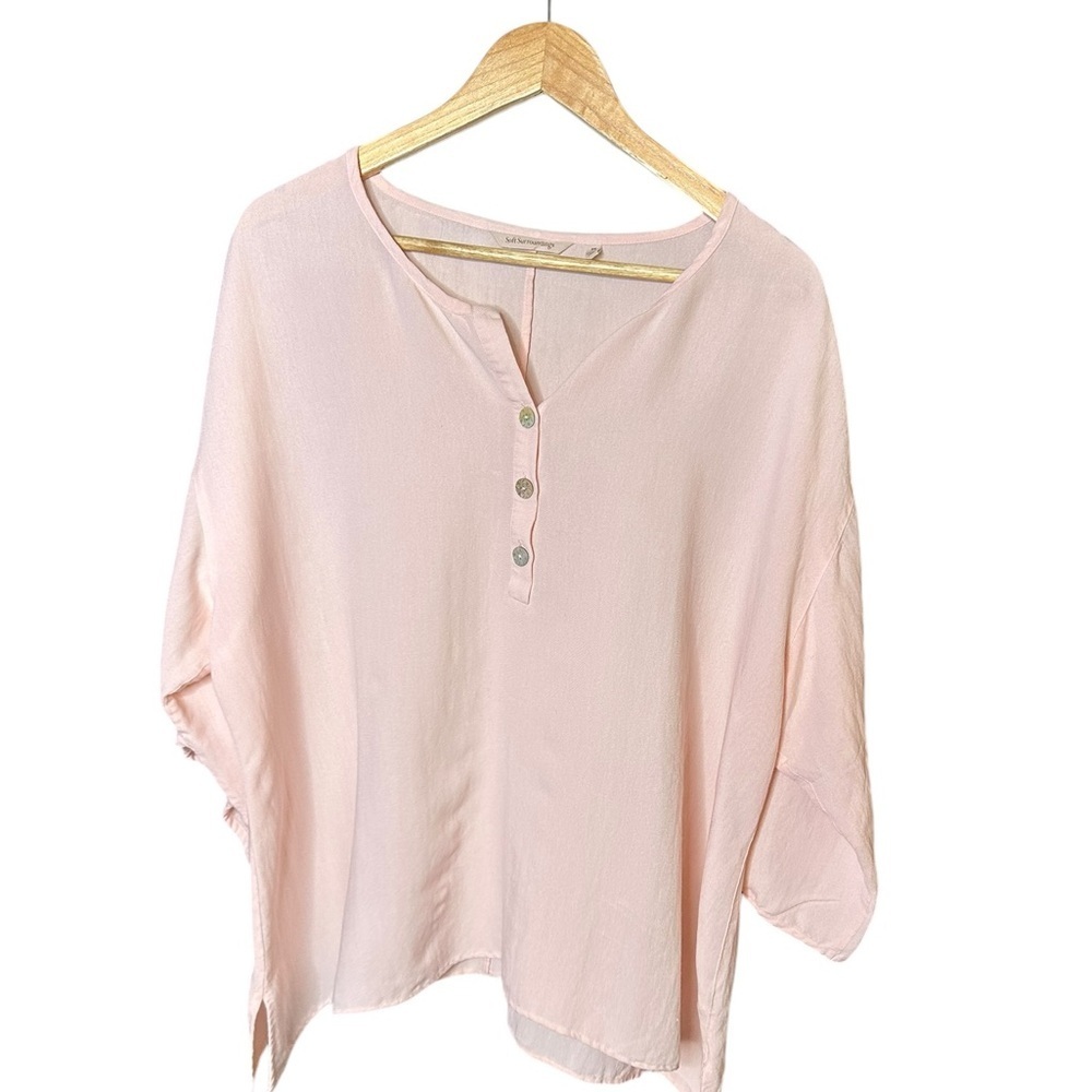 🔴5 for $40
Soft Surroundings Light Pink, 3 button, 3/4 quarter Sleeve, Tunic  2x